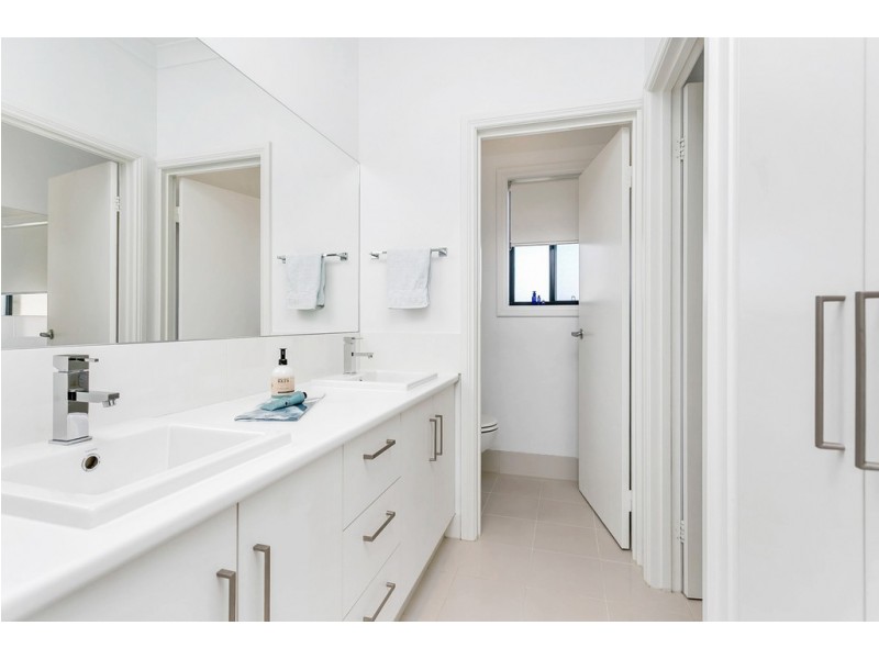 23 Evergreen Parade, Flagstaff Hill SA 5159