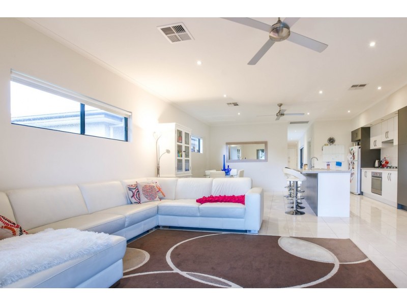 28 Kelvin Ave, Warradale SA 5046