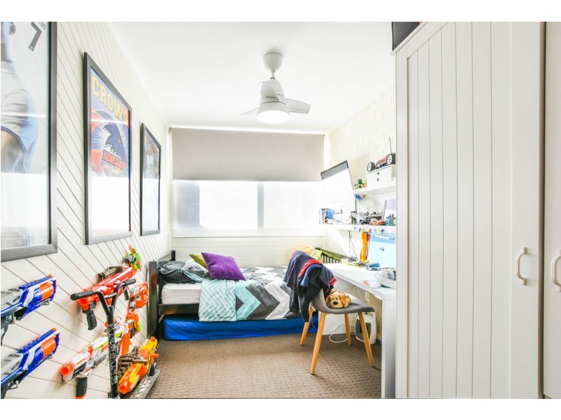 16 Abbott Ave, Morphett Vale SA 5162