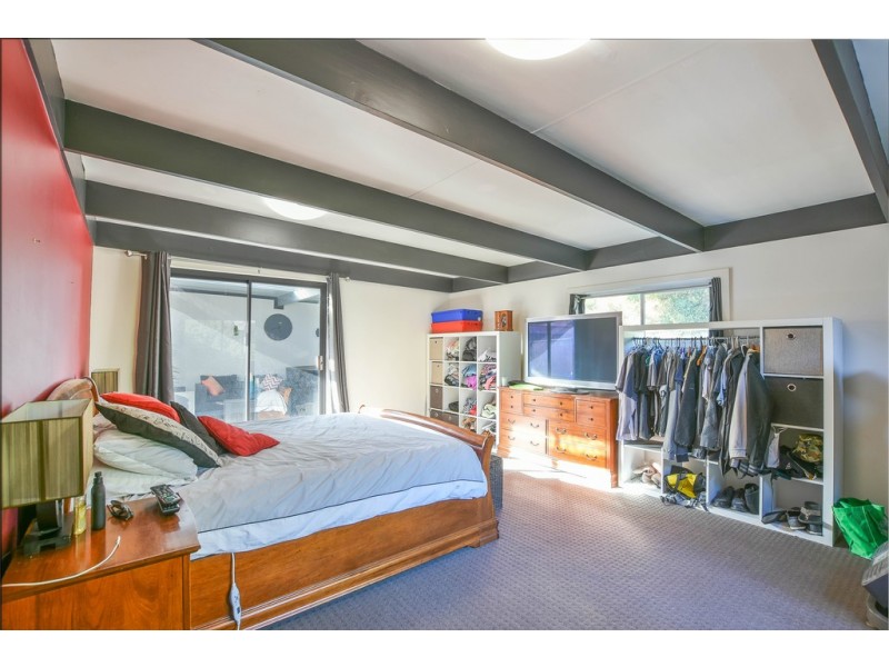 16 Abbott Ave, Morphett Vale SA 5162