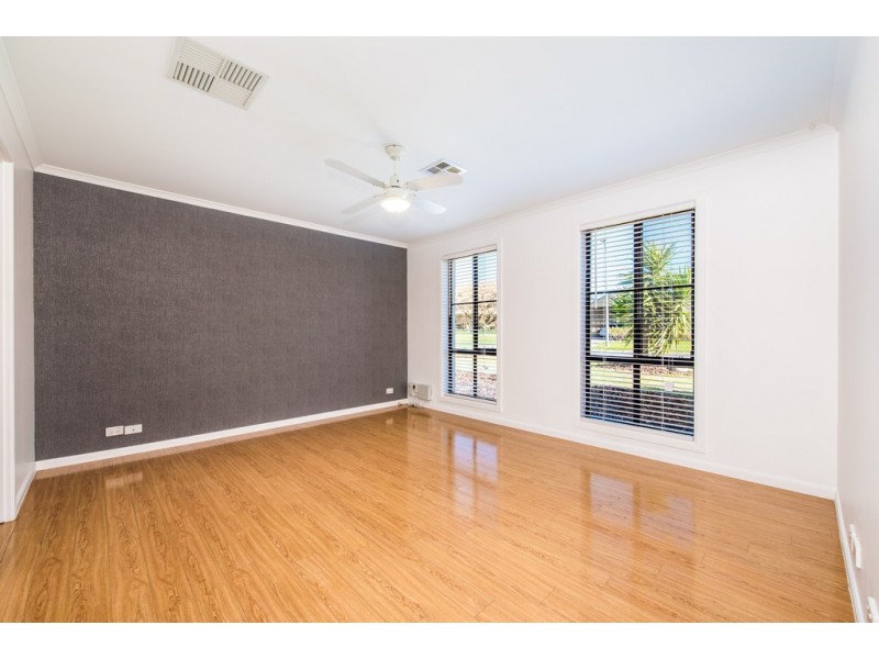 6 Barramundi Way, Aldinga Beach SA 5173