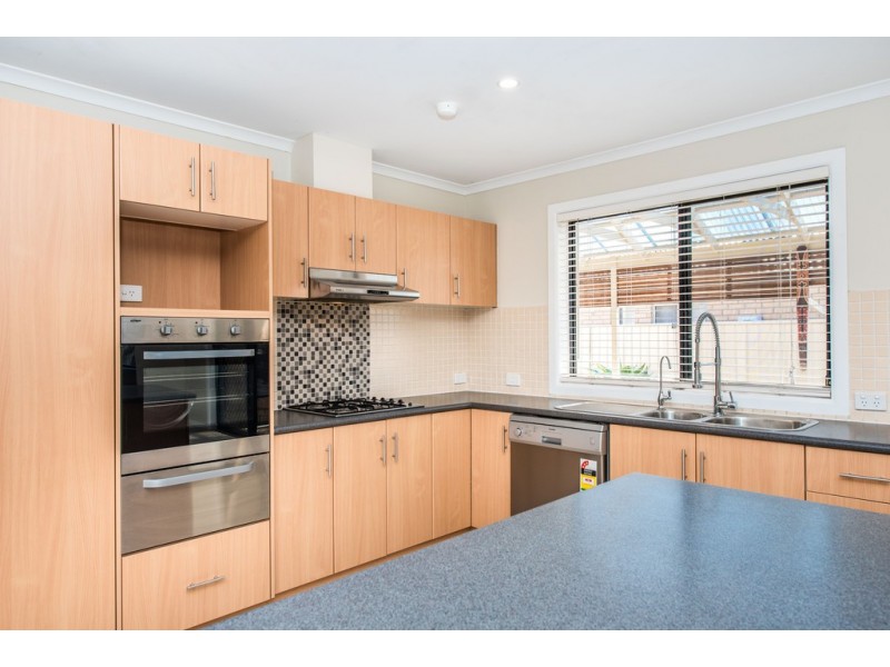 6 Barramundi Way, Aldinga Beach SA 5173