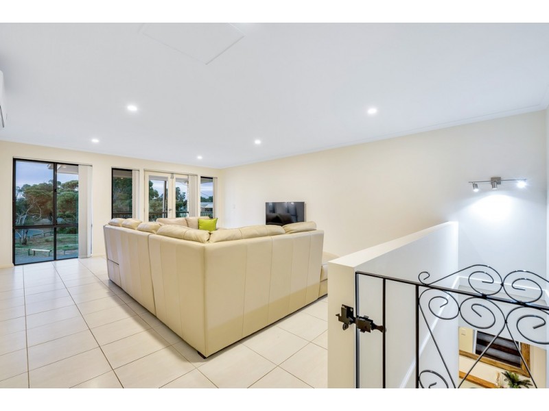 4a Wakelin Terrace, O’sullivan Beach SA 5166