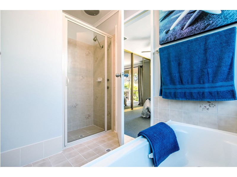 4 Whittaker Avenue, Old Reynella SA 5161