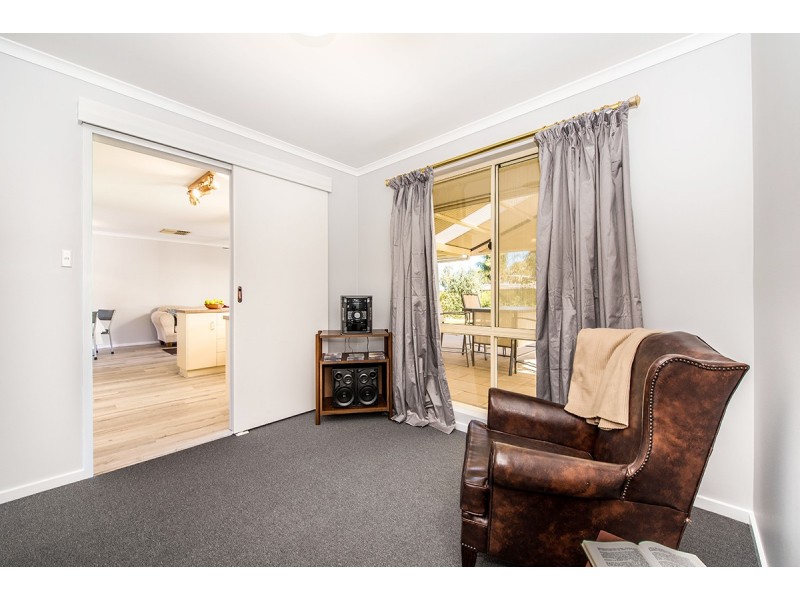 4 Whittaker Avenue, Old Reynella SA 5161