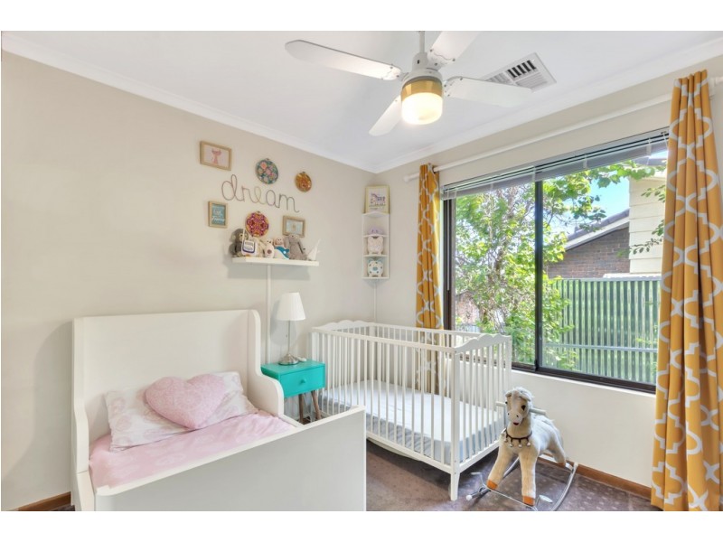 42 Holly Rise, Hackham West SA 5163