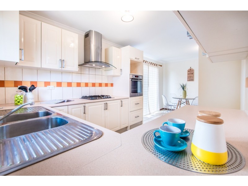 3 Garnet Crescent, Flagstaff Hill SA 5159