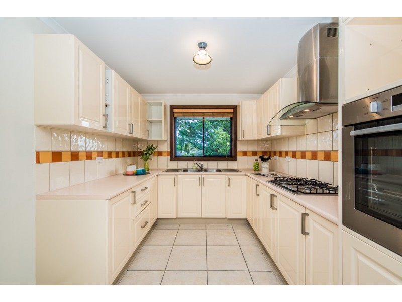 3 Garnet Crescent, Flagstaff Hill SA 5159