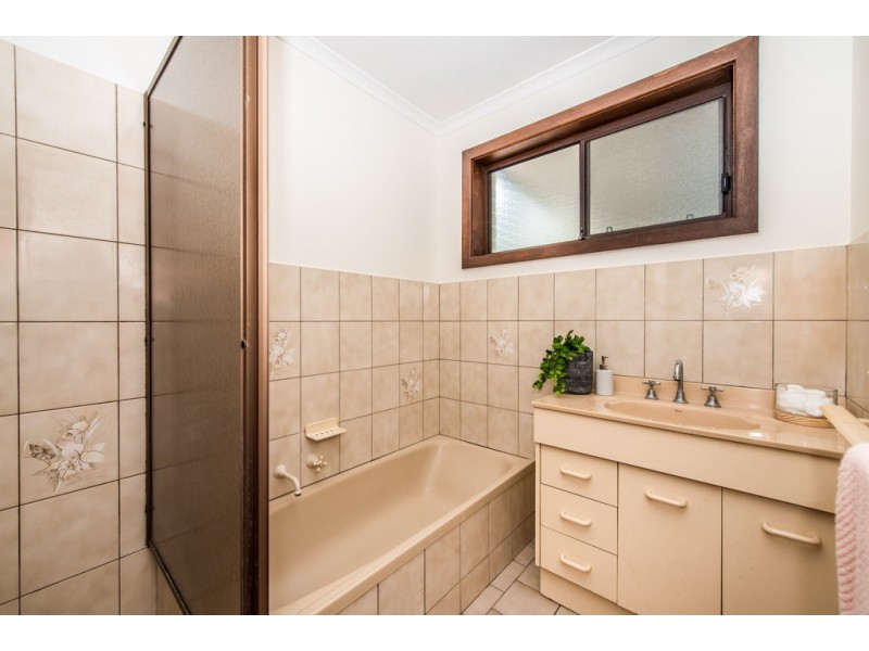 3 Garnet Crescent, Flagstaff Hill SA 5159