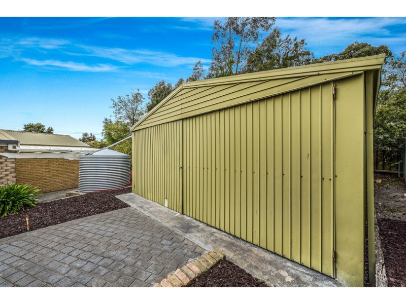 3 Garnet Crescent, Flagstaff Hill SA 5159