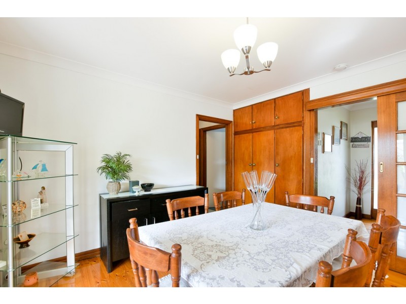 1 Rajah Street, Morphett Vale SA 5162