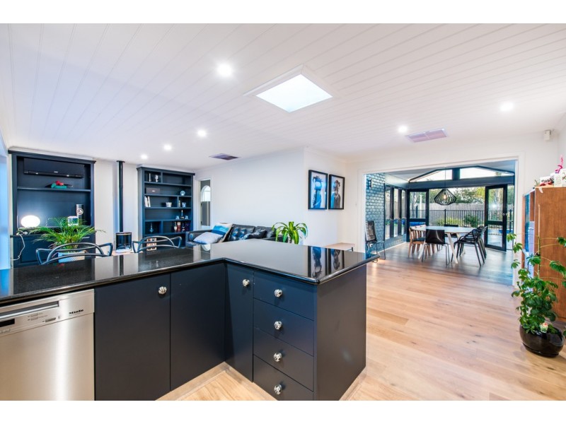 22 Ozone Avenue, Port Willunga SA 5173
