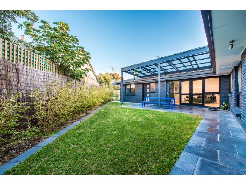 22 Ozone Avenue, Port Willunga SA 5173