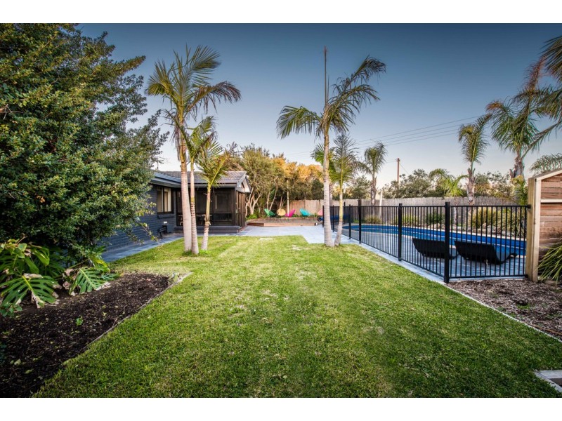 22 Ozone Avenue, Port Willunga SA 5173