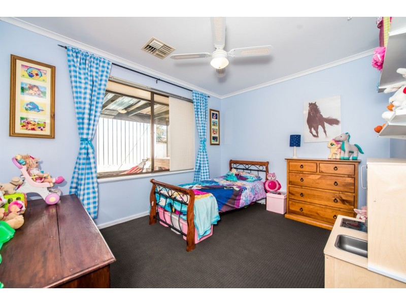 1 Olga Court, Morphett Vale SA 5162