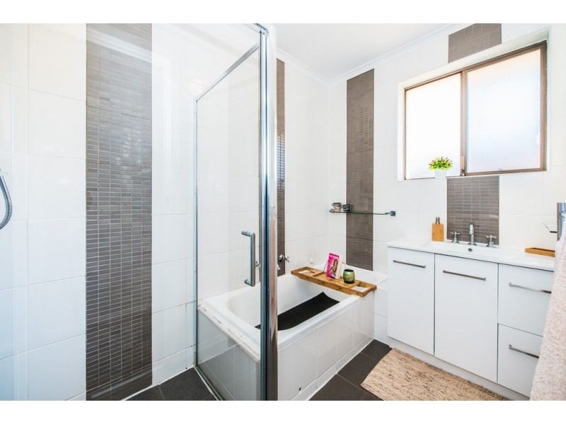 1 Olga Court, Morphett Vale SA 5162