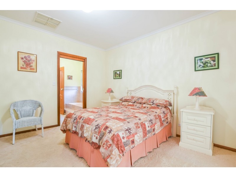 52 Miller Drive, Happy Valley SA 5159