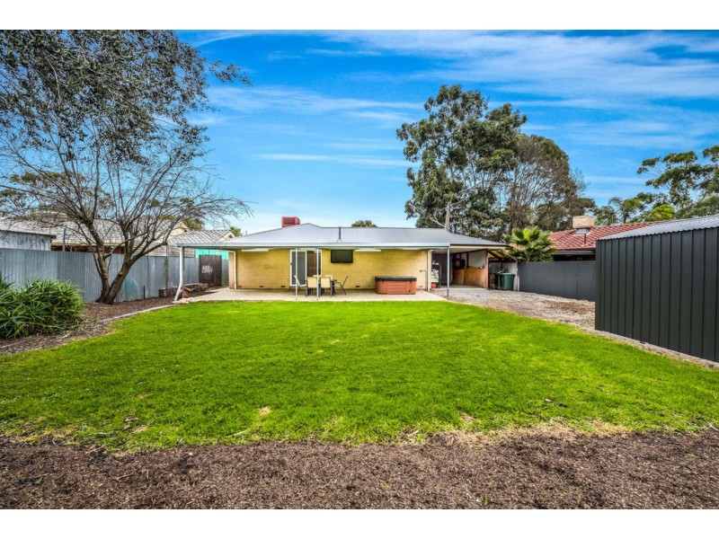 25 Regency Road, Happy Valley SA 5159