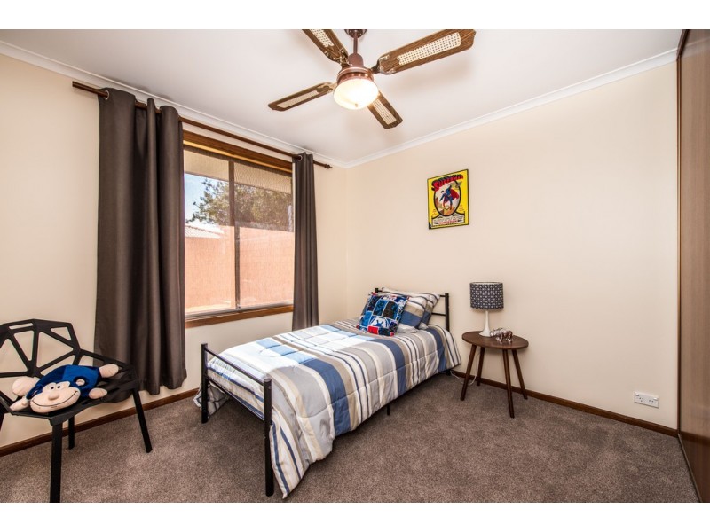 12 Saint Martins Court, Woodcroft SA 5162