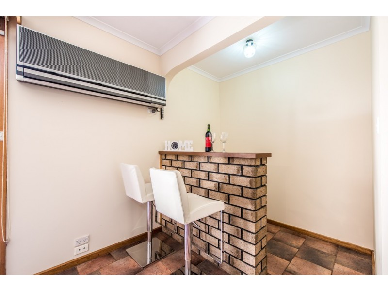 12 Saint Martins Court, Woodcroft SA 5162