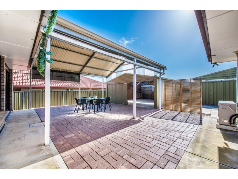 12 Saint Martins Court, Woodcroft SA 5162