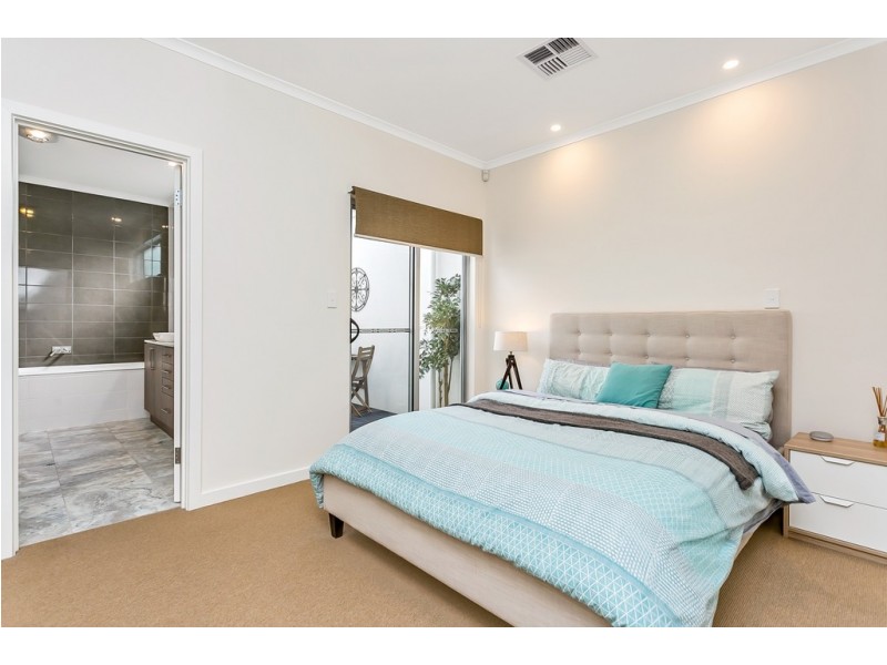 4A Melbourne Street, Sturt SA 5047