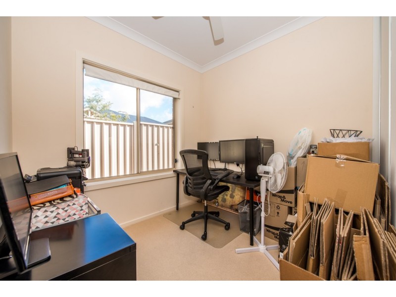 7 Bishops Hill Road, Happy Valley SA 5159
