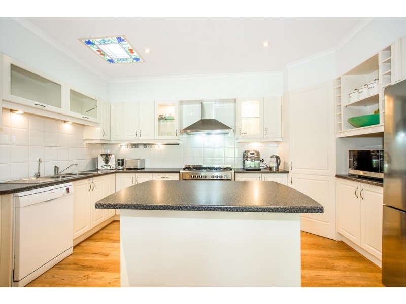 7 Borraga Street, O’sullivan Beach SA 5166