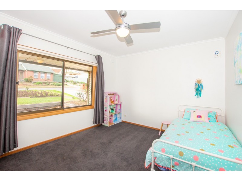 7 Borraga Street, O’sullivan Beach SA 5166