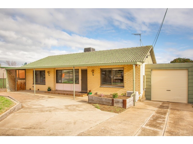 7 Borraga Street, O’sullivan Beach SA 5166