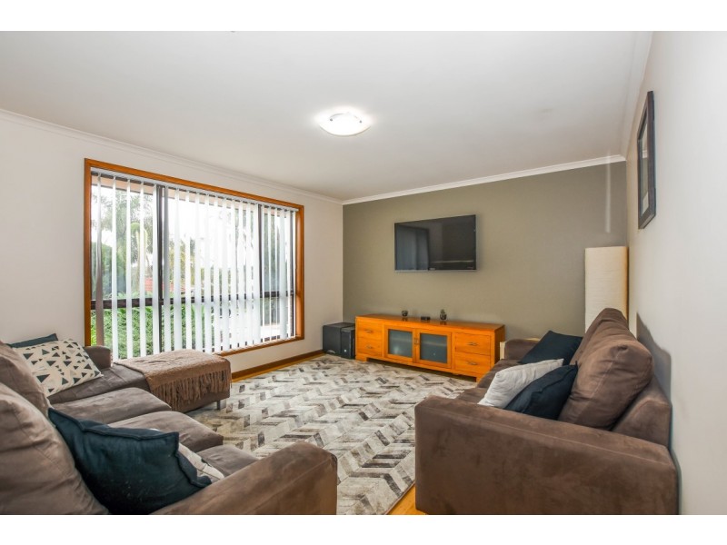 19 Jagger Crescent, Woodcroft SA 5162