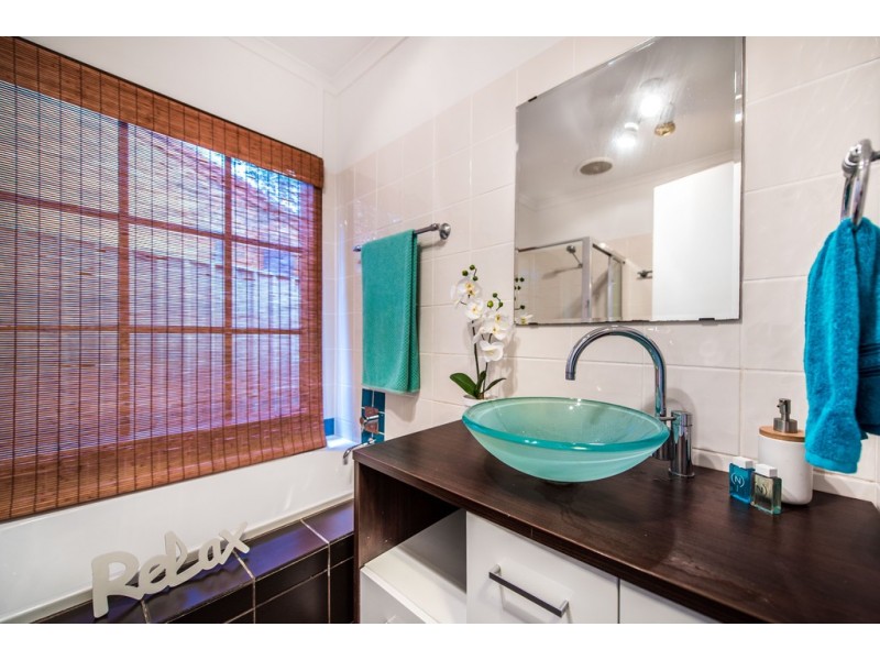 12 Barramundi Drive, Hallett Cove SA 5158