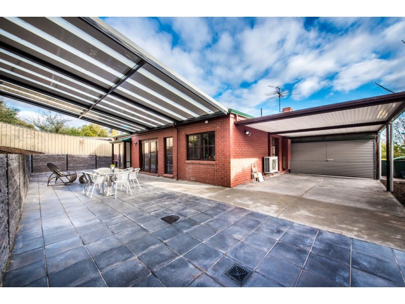 12 Barramundi Drive, Hallett Cove SA 5158