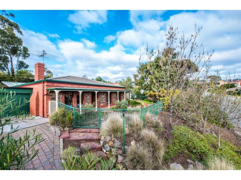 12 Barramundi Drive, Hallett Cove SA 5158