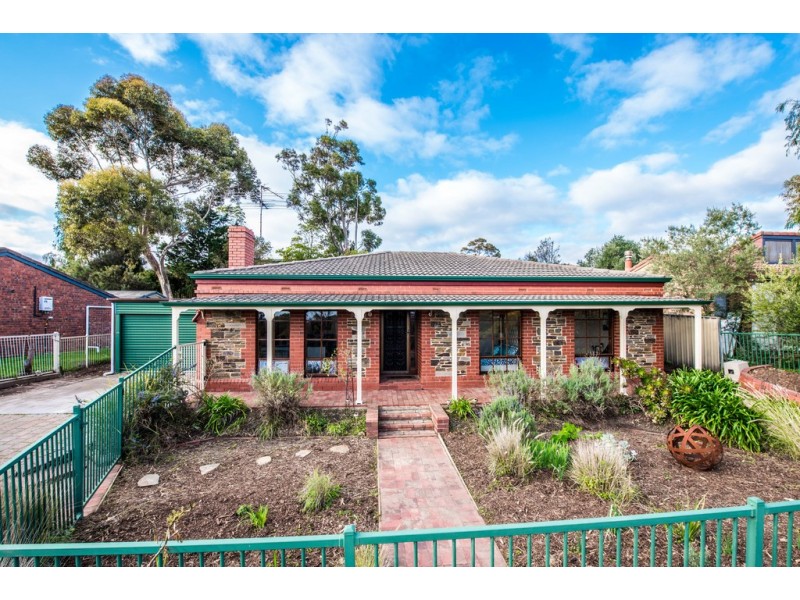 12 Barramundi Drive, Hallett Cove SA 5158