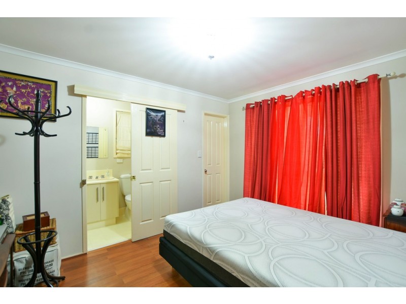 72 Sir James Hardy Way, Woodcroft SA 5162