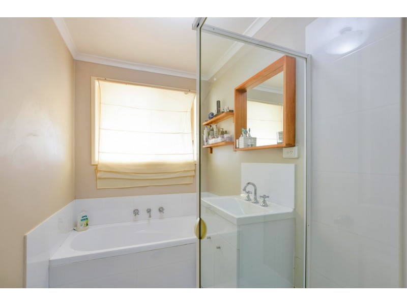 72 Sir James Hardy Way, Woodcroft SA 5162