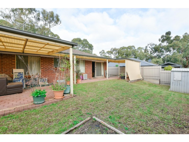 72 Sir James Hardy Way, Woodcroft SA 5162