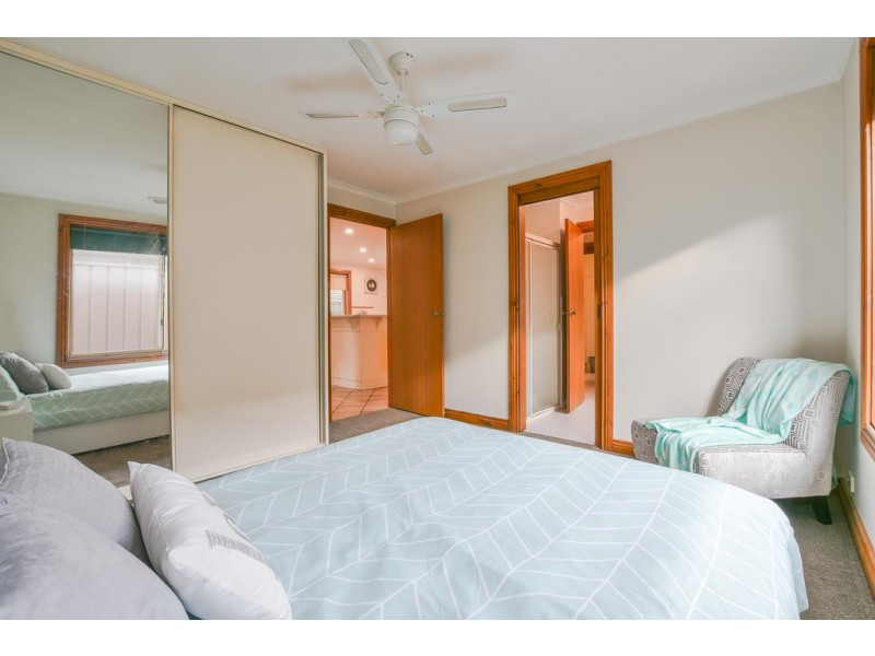 88a Reynell Road, Woodcroft SA 5162