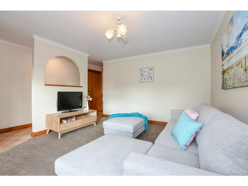 88a Reynell Road, Woodcroft SA 5162