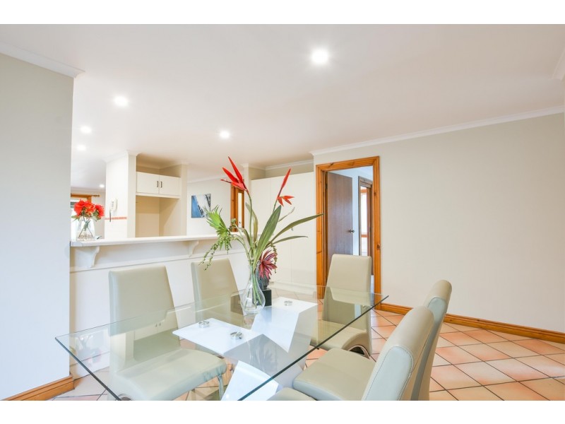 88a Reynell Road, Woodcroft SA 5162