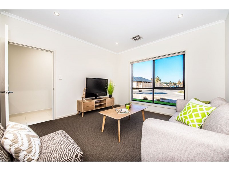 20 Nova Defense Drive, Seaford Meadows SA 5169