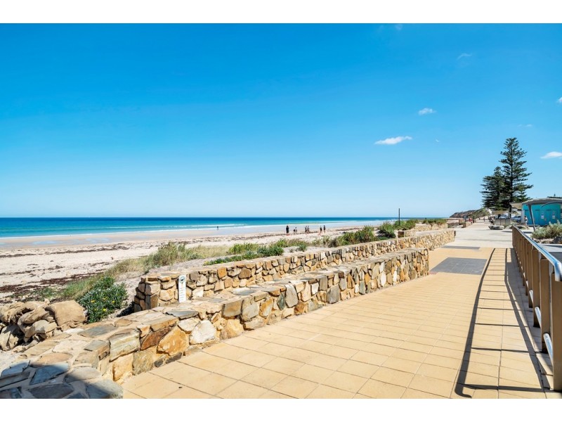 14 Third Avenue, Moana SA 5169