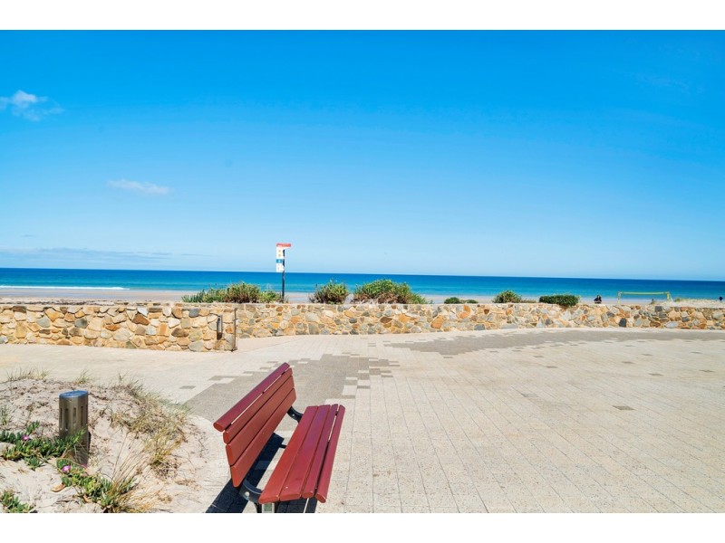 14 Third Avenue, Moana SA 5169