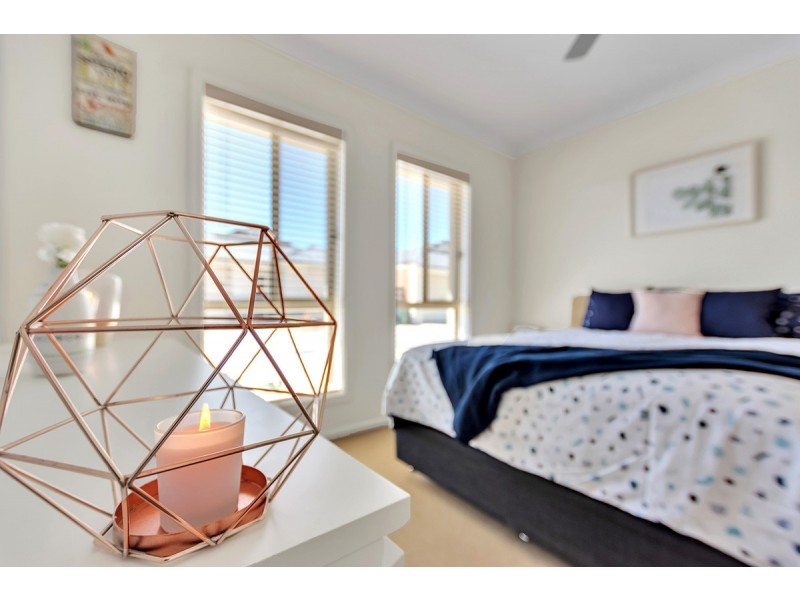 2/15 Sovereign Drive, Woodcroft SA 5162