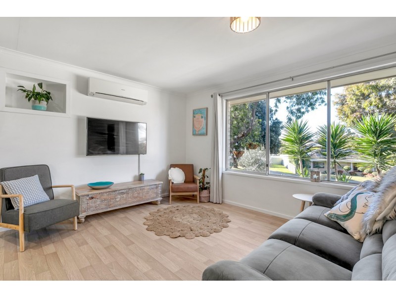 15 Dickerson Crescent, Trott Park SA 5158