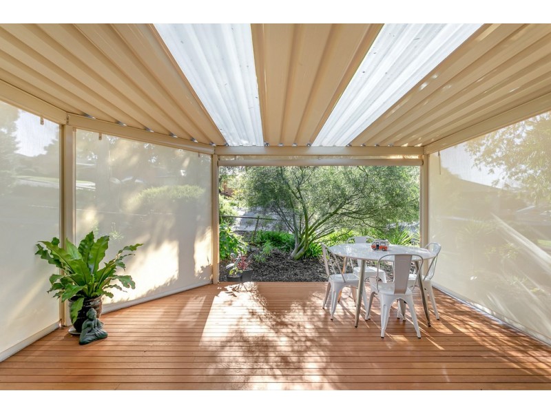 15 Dickerson Crescent, Trott Park SA 5158