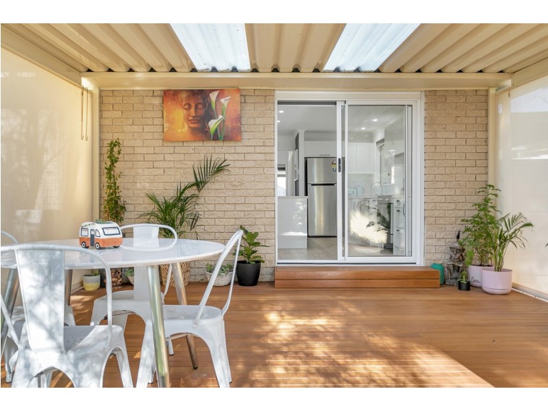 15 Dickerson Crescent, Trott Park SA 5158