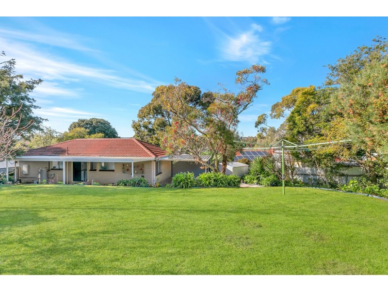 15 Dickerson Crescent, Trott Park SA 5158