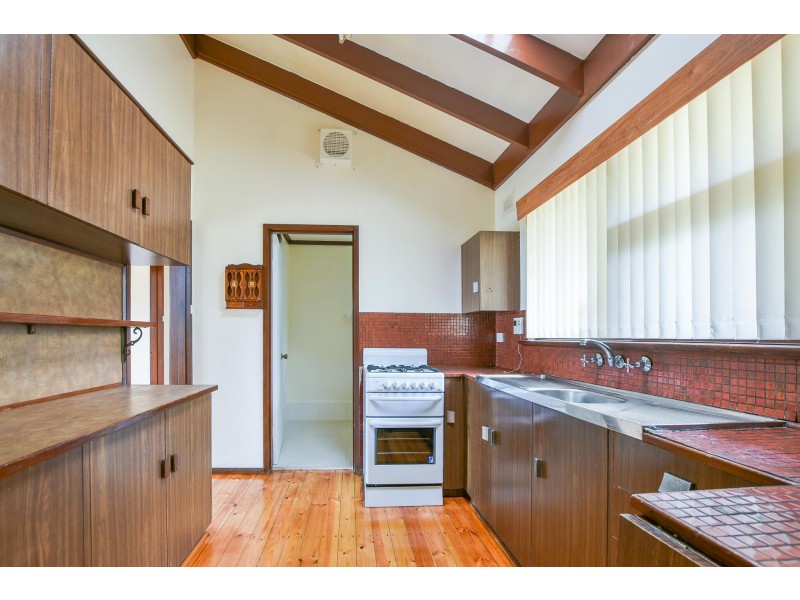 28 Seacombe Road, Darlington SA 5047